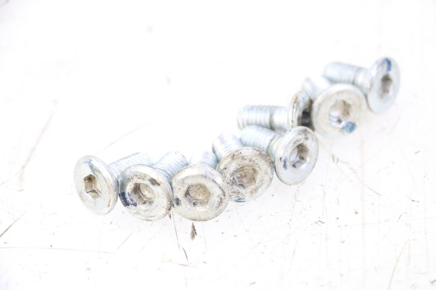 photo de BRAKE DISC BOLT APOLLO RFZ 125
