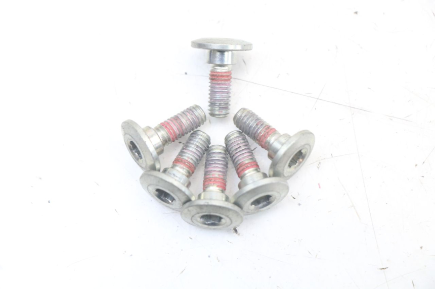 photo de BRAKE DISC BOLT ROYAL ENFIELD CONTINENTAL GT 650 (2019 - 2024)