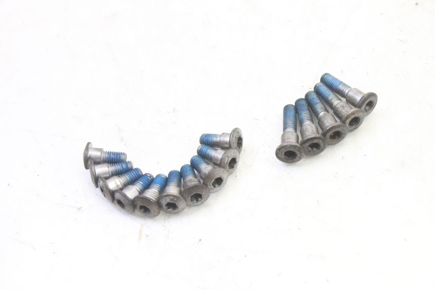 photo de BRAKE DISC BOLT SUZUKI SV S 650 (2003 - 2009)