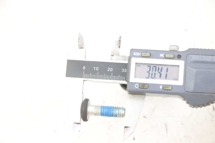 photo de BRAKE DISC BOLT YAMAHA X-MAX XMAX 125 (2010 - 2014)