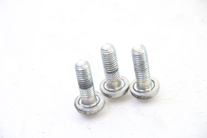 photo de BRAKE DISC BOLT YAMAHA XMAX X-MAX 125 (2021 - 2025)