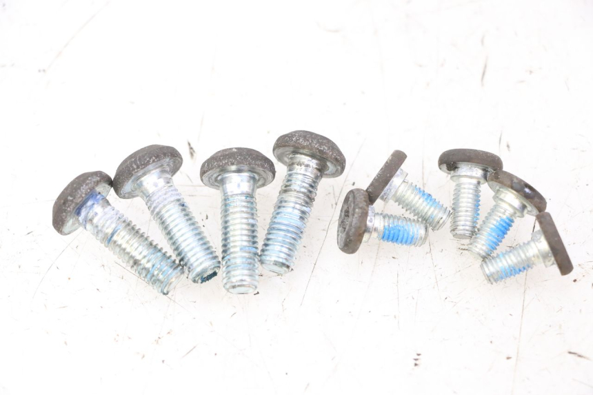 photo de BRAKE DISC BOLT YAMAHA X-MAX XMAX 250 (2006 - 2009)