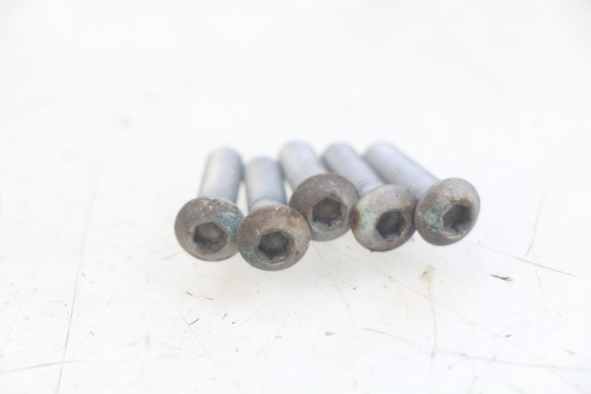 photo de BRAKE DISC BOLT PIAGGIO X8 125 (2004 - 2007)