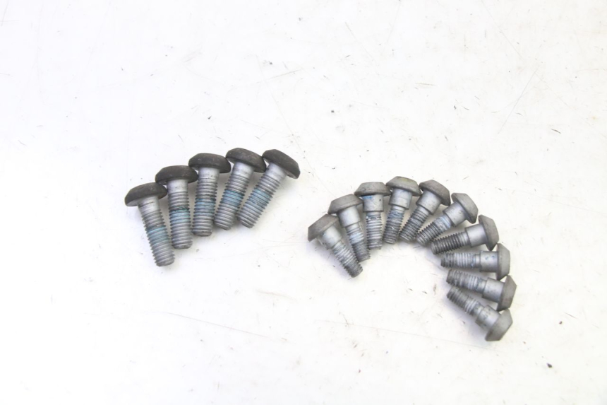 photo de BRAKE DISC BOLT YAMAHA XJ6 ABS 600 (2008 - 2016)