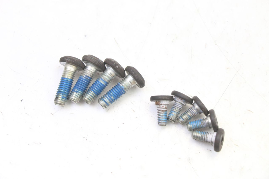 photo de BRAKE DISC BOLT YAMAHA XMAX X-MAX 125 (2006 - 2009)