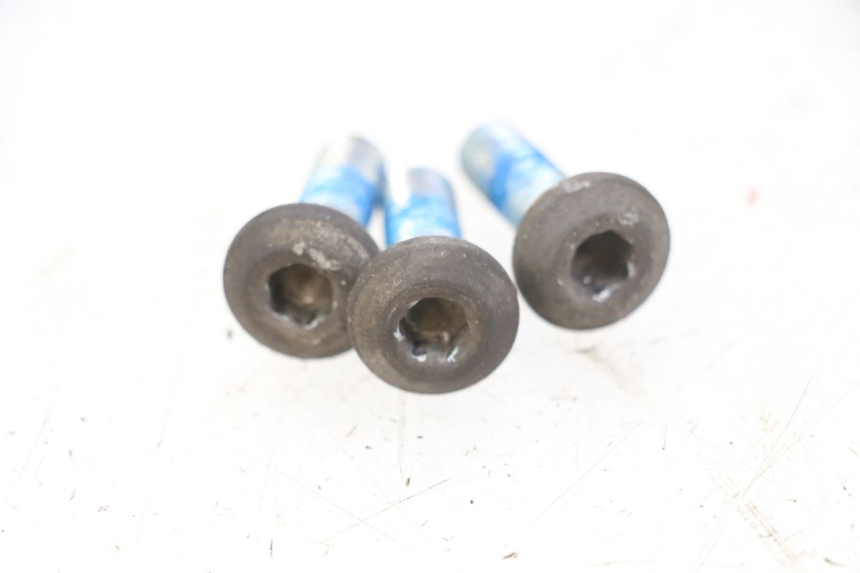 photo de BRAKE DISC BOLT YAMAHA NEO'S 4T 50 (2008 - 2016)