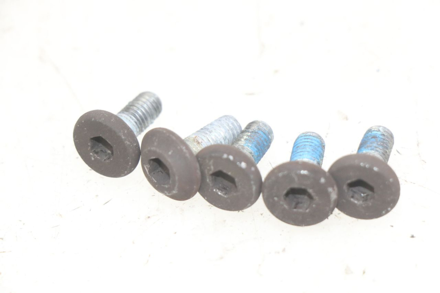 photo de BRAKE DISC BOLT YAMAHA X-MAX XMAX 125 (2010 - 2014)