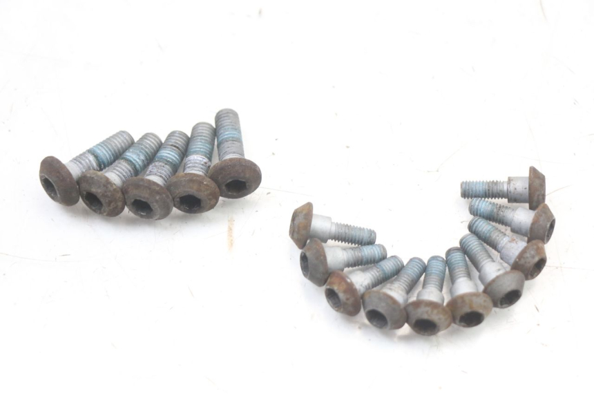 photo de BRAKE DISC BOLT YAMAHA XJ6 ABS 600 (2008 - 2016)